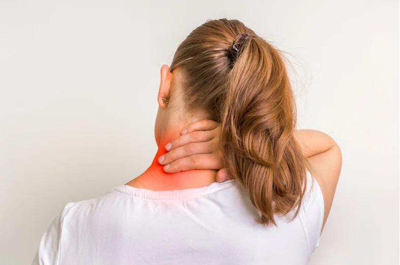درمان دیسکهای گردن | دکتر القاسی